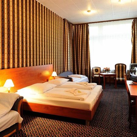 City Hotel Am Kurfuerstendamm Berlin Oda fotoğraf
