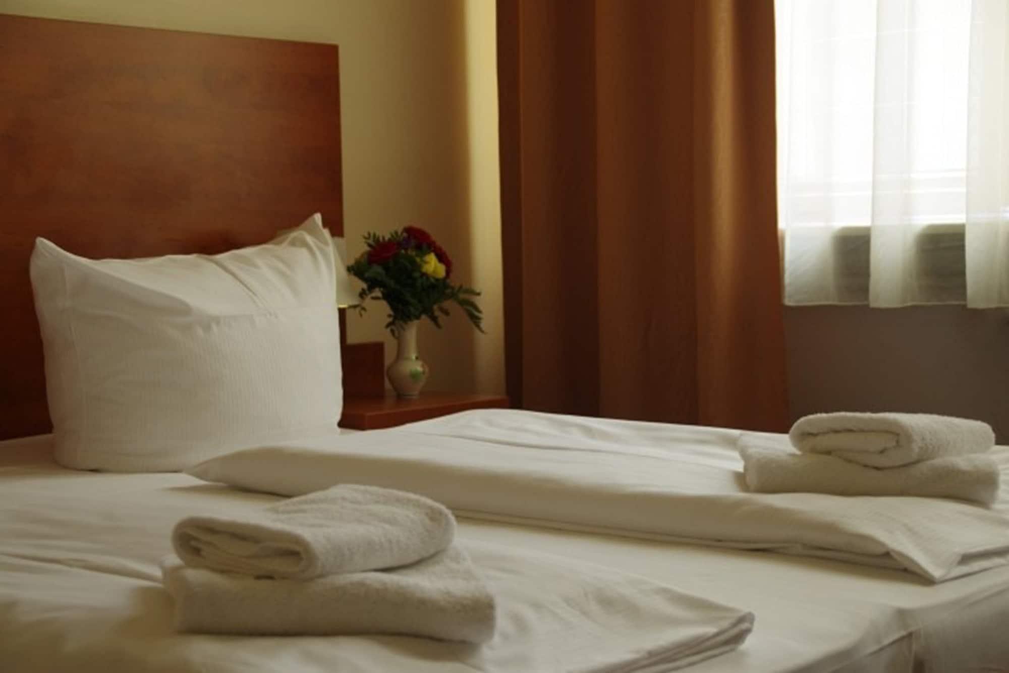 City Hotel Am Kurfuerstendamm Berlin Dış mekan fotoğraf