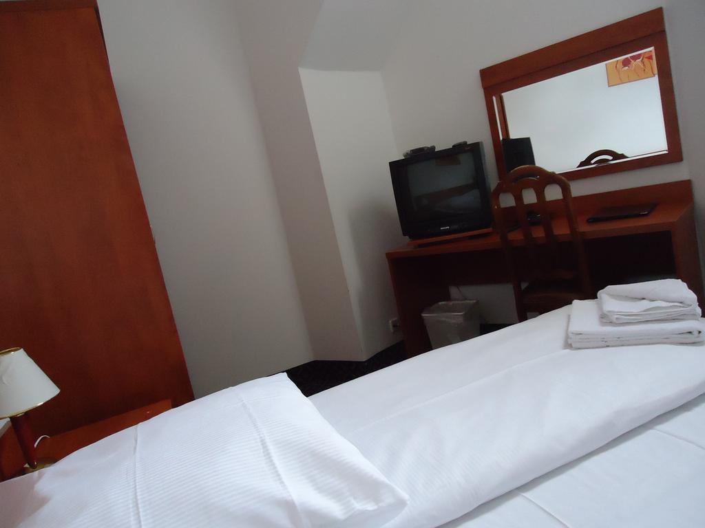 City Hotel Am Kurfuerstendamm Berlin Dış mekan fotoğraf