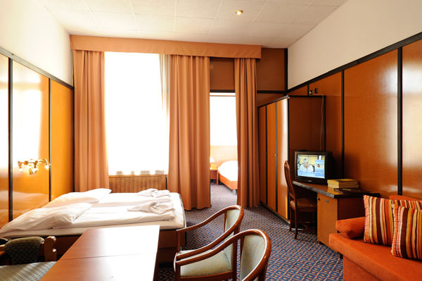 City Hotel Am Kurfuerstendamm Berlin Oda fotoğraf