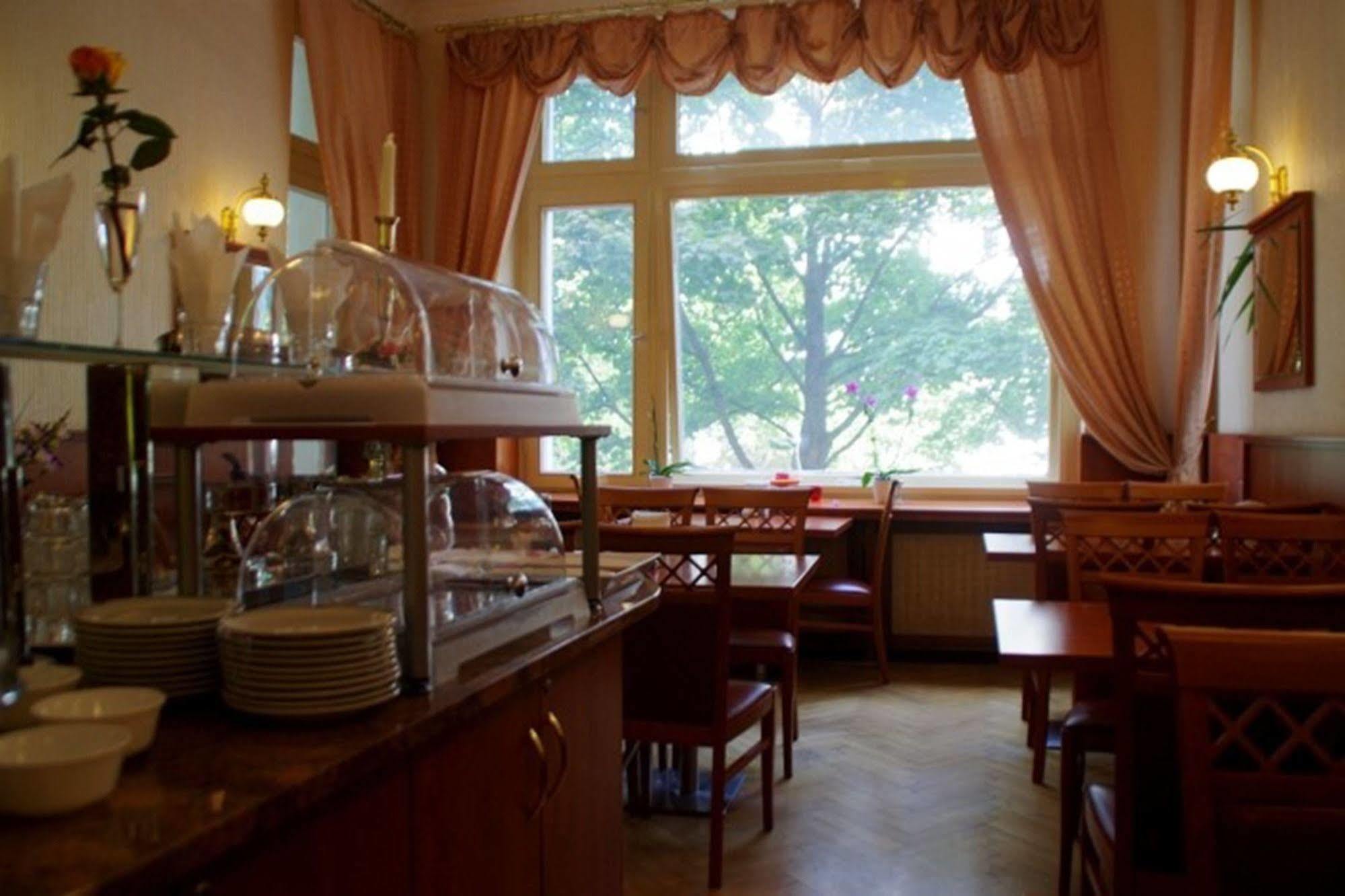 City Hotel Am Kurfuerstendamm Berlin Dış mekan fotoğraf